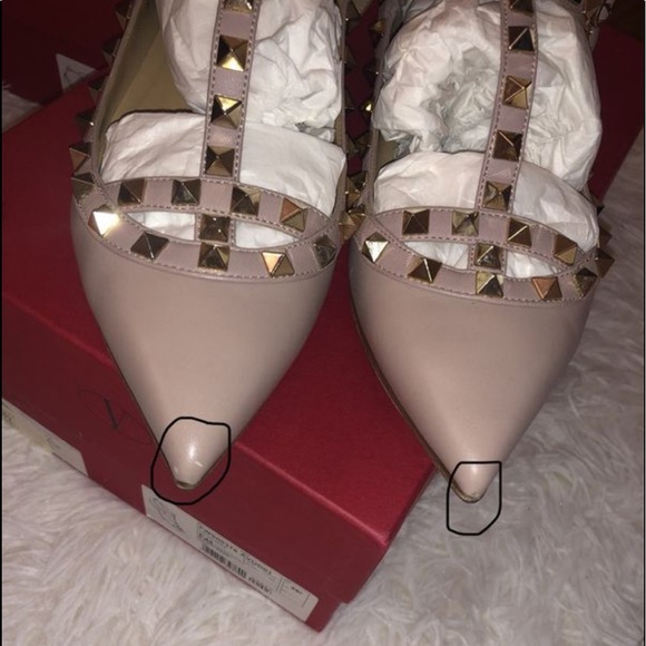 AUTHENTIC Valentino Rockstud - Picture 2 of 3